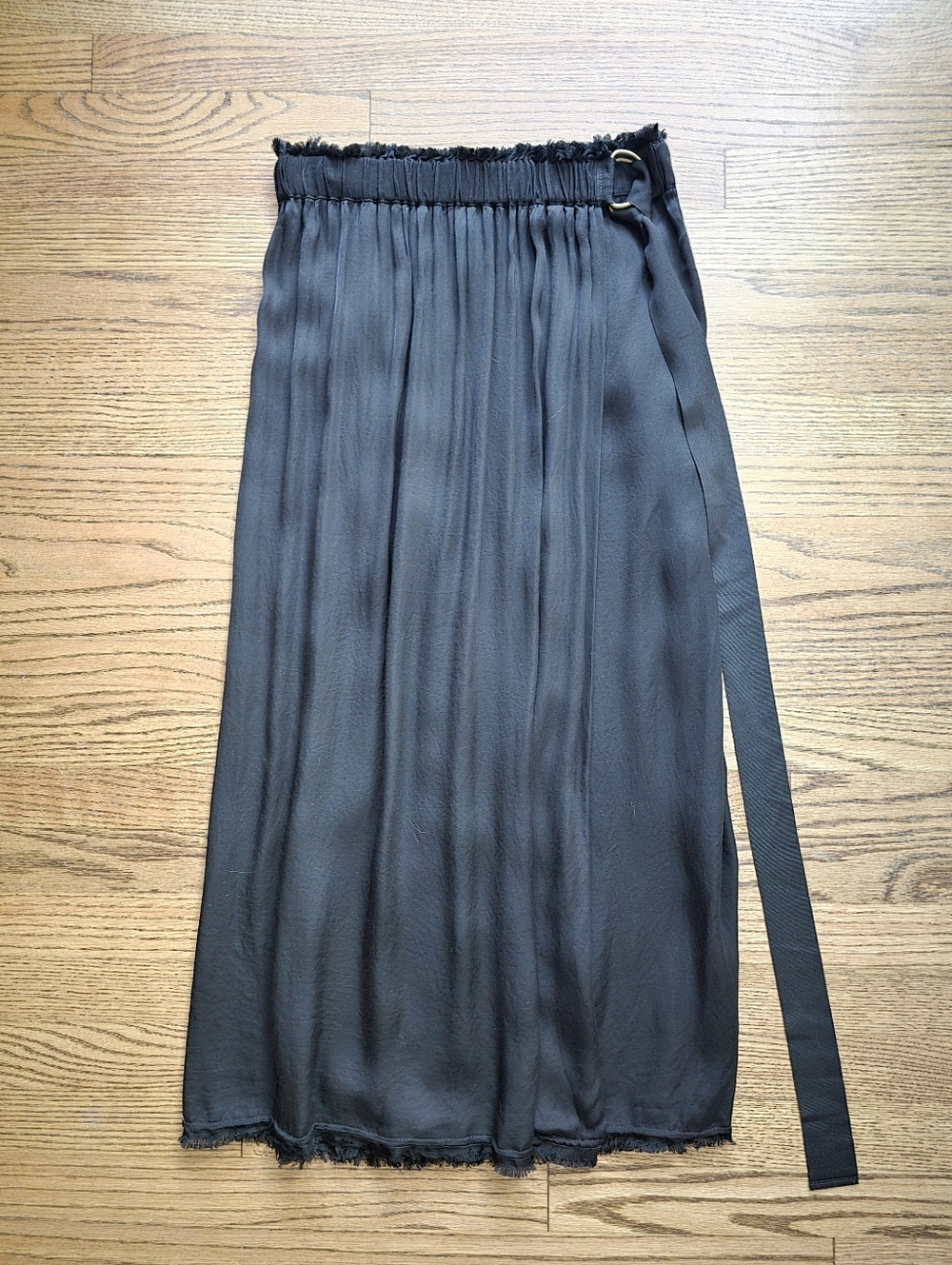 Raquel Allegra Black Lotus Wrap Skirt Raw Edge Matte Satin Ring Closure XS Small